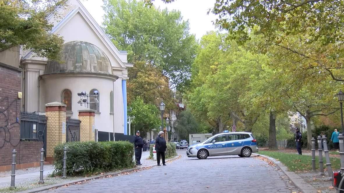 Alemania: Policía estacionada frente a la sinagoga de Berlín tras el tiroteo de Halle