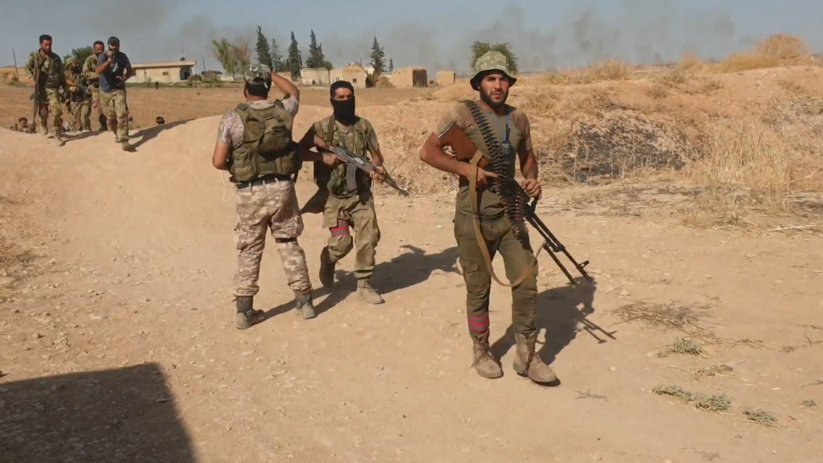 Syria: Turkish-backed forces advance into Tel Abyad