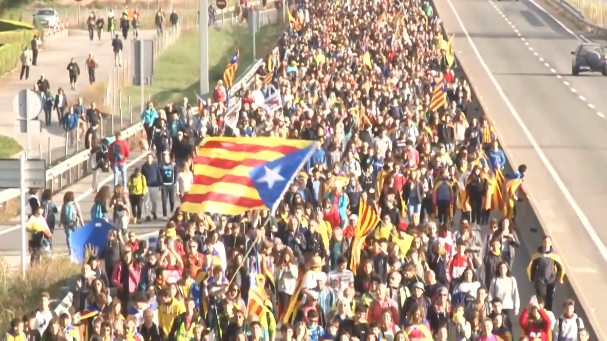 Spain: Thousands block roads on “March for Freedom” heading for Barcelona