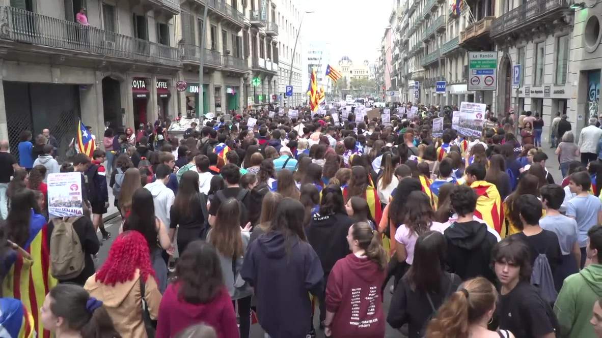 Spain: Students march in Barcelona demanding a ‘republic of workers and youth’