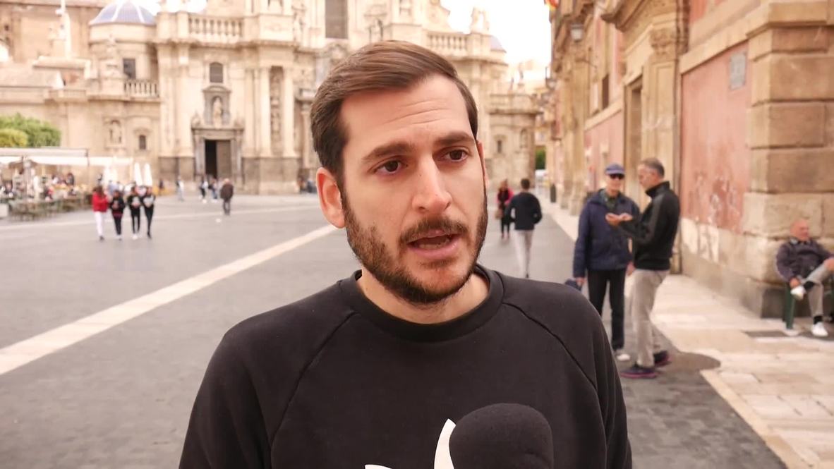 España: Votantes reaccionan a la victoria del partido de extrema derecha Vox en Murcia