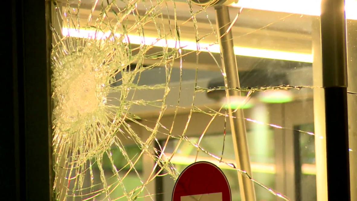France: Windows smashed and cars burnt at Yellow Vest anniv. protest