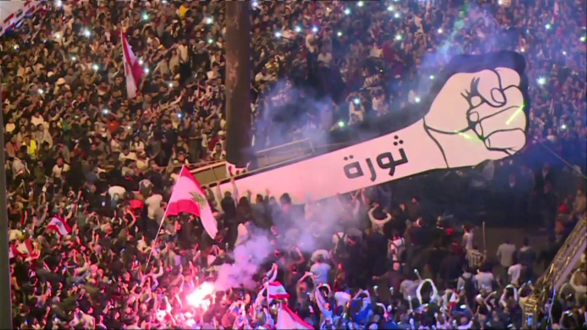 Lebanon: Protesters amass in central Beirut on Independence Day