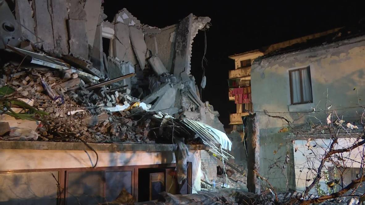 Albania: Greek rescuers search through debris at Thumane quake site