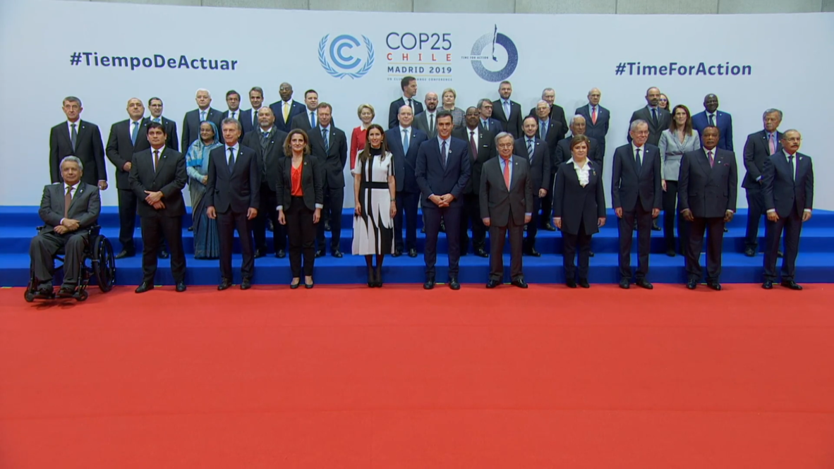 Spain: World leaders pose for joint photo session at Madrid climate talks