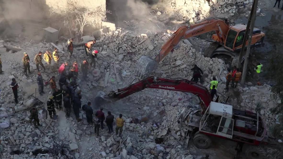 Syria: 11 dead after building collapses in Aleppo