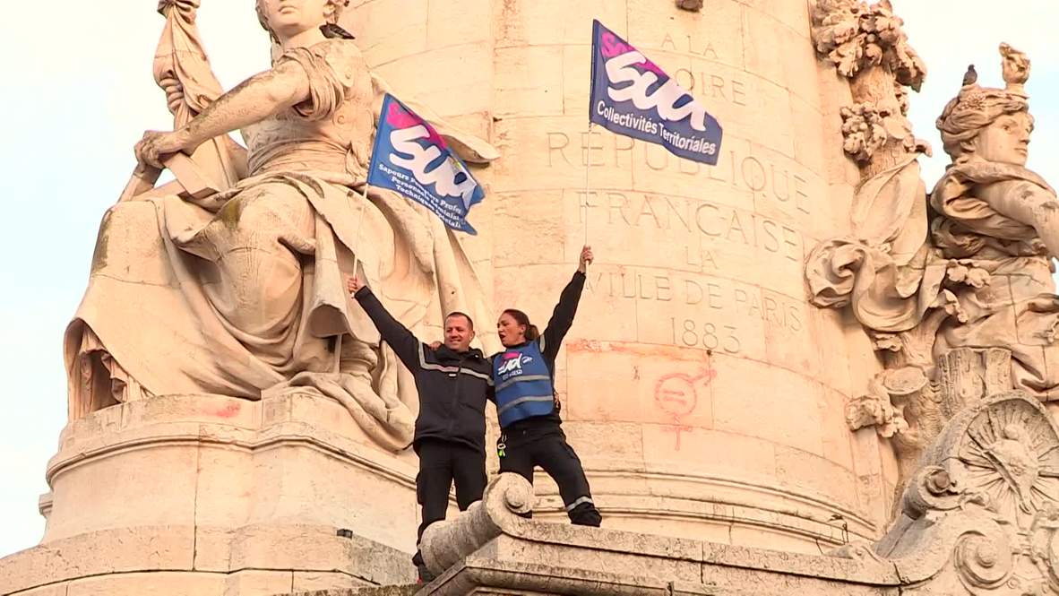 France: Firefighters occupy Paris' Place de la Republique in pension reform protest