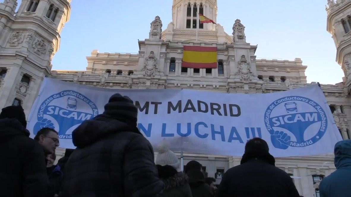 Spain: Bus drivers strike during UN climate conference