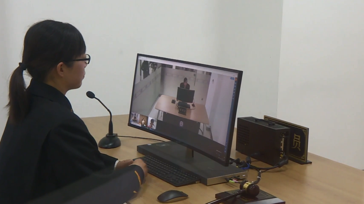 China: "La eficiencia ha mejorado" - juez habla sobre el tribunal virtual de Hangzhou