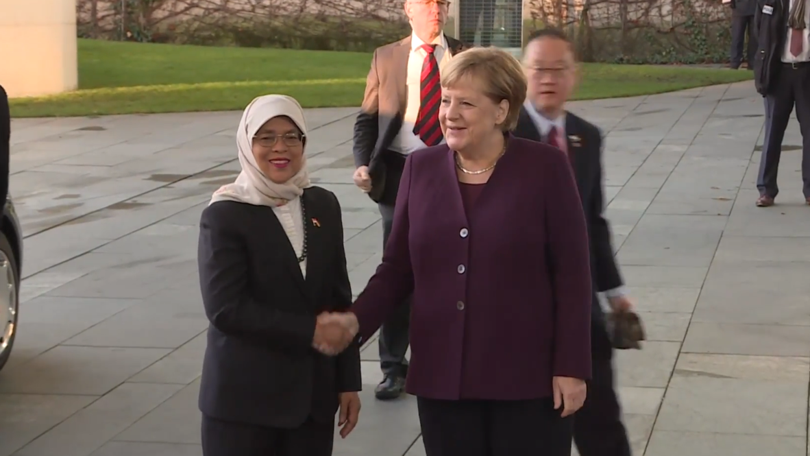 Germany: Merkel welcomes Singaporean Pres. Halimah Yacob to Berlin