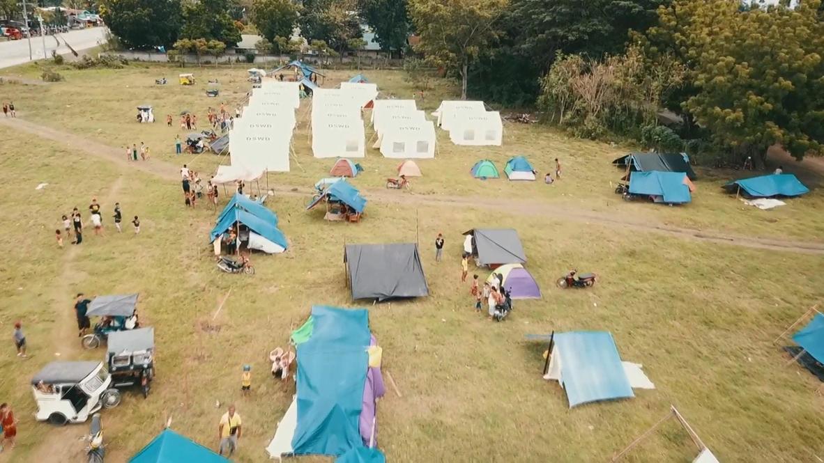 Filipinas: Continúan las operaciones de limpieza mientras realojan a los afectados en campamentos