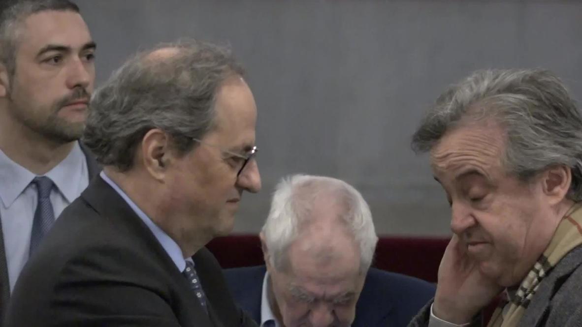 Spain: Jailed Catalan Politicians appear at Catalan Parliament