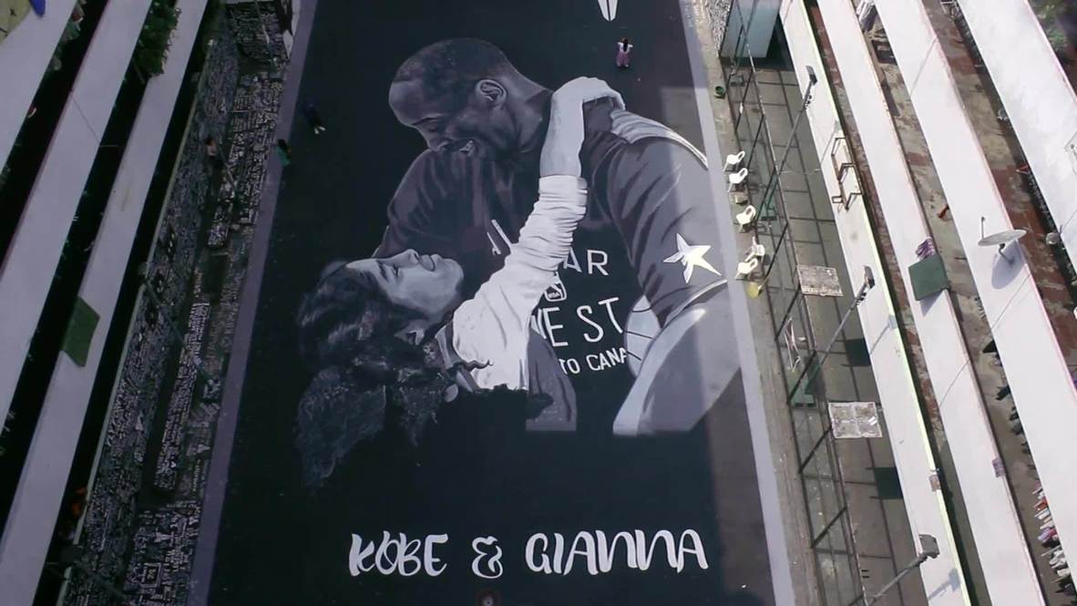 Filipinas: Admiradores de Kobe Bryant pintan un gran mural en homenaje al fallecido deportista