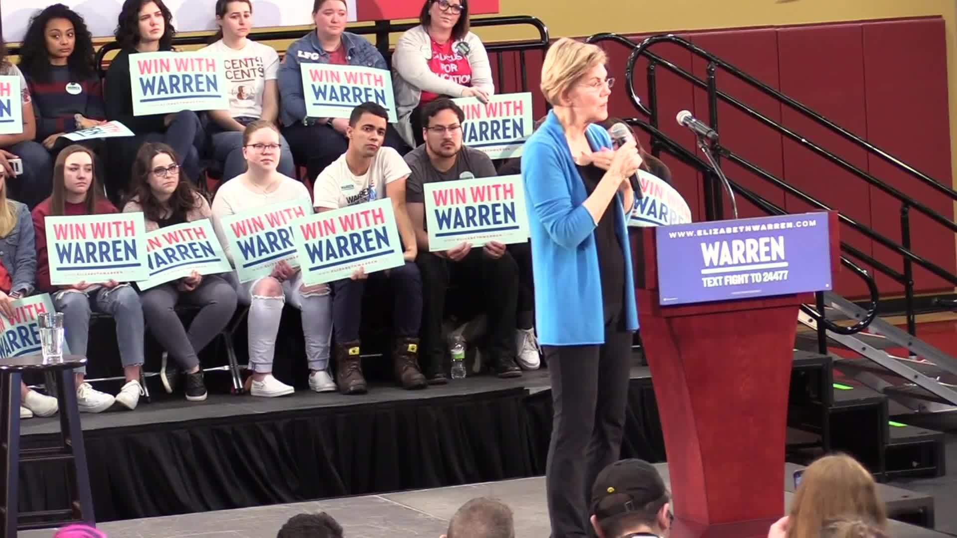 USA Democratic Massachusetts Senator Warren holds campaign rally in