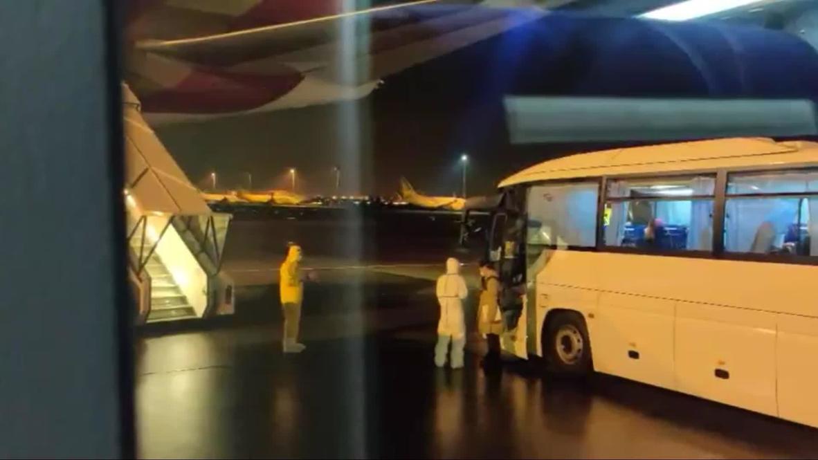 Japan: US citizens from quarantined Diamond Princess cruise ship board plane for California