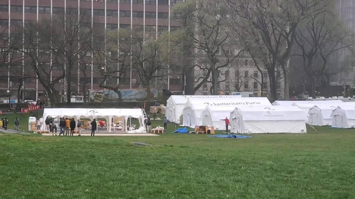 USA: Emergency field hospital goes up in NYC's Central Park