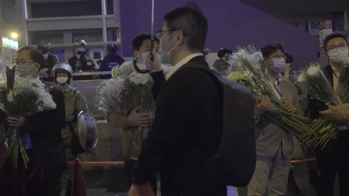 Hong Kong: MTR Station protest broken up by police enforcing social distancing