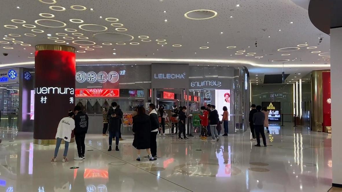 China: Few shoppers sighted as Wuhan mall reopens with health checks