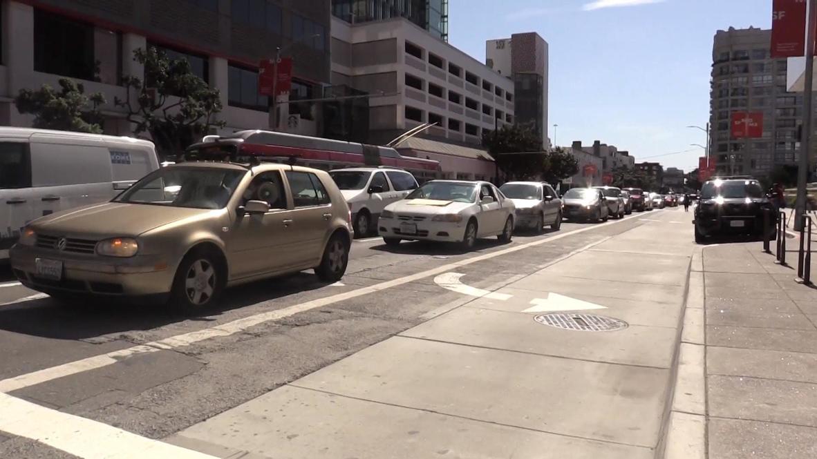 USA: Horn-honking protest slams SF's treatment of homeless amid COVID-19 crisis