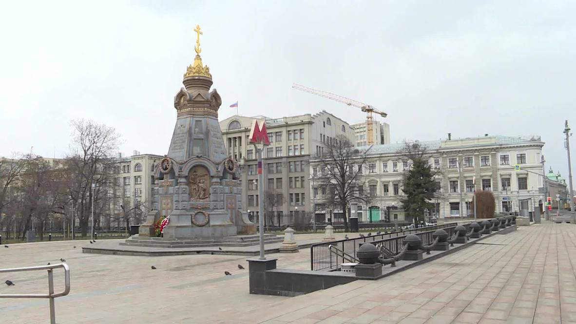 Не иду, не шагаю по Москве. В столице шел шестой день самоизоляции