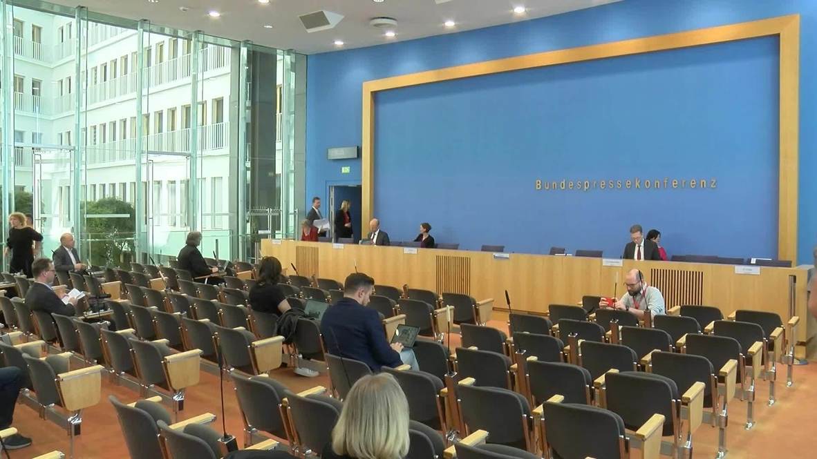 Germany: 'No fixed date' for easing of coronavirus restrictions - govt. spokesperson