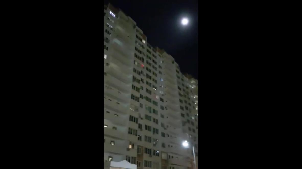 "Только мы с конем". Краснодарцы исполнили известную песню на балконах своих квартир во время самоизоляции