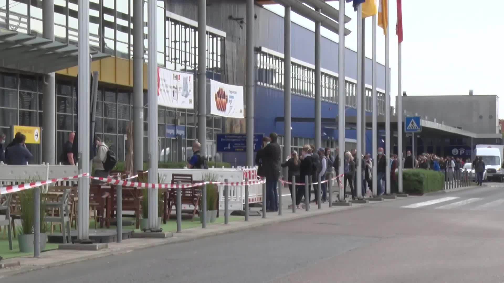 Germany Queues form as Dresden IKEA reopens with COVID19 measures