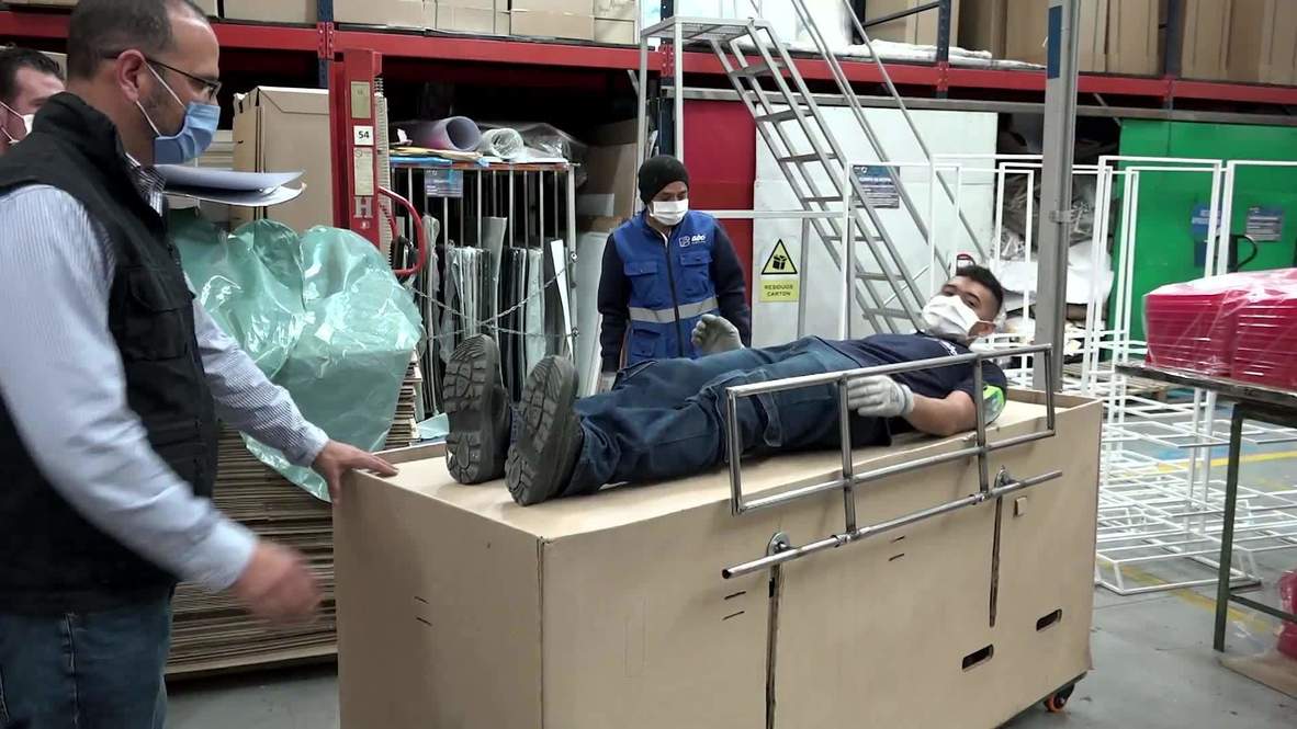 Colombia: Biodegradable cardboard beds built for Bogota hospitals