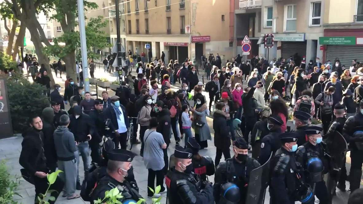 Francia: Manifestantes protestan en suburbio de París contra la brutalidad policial
