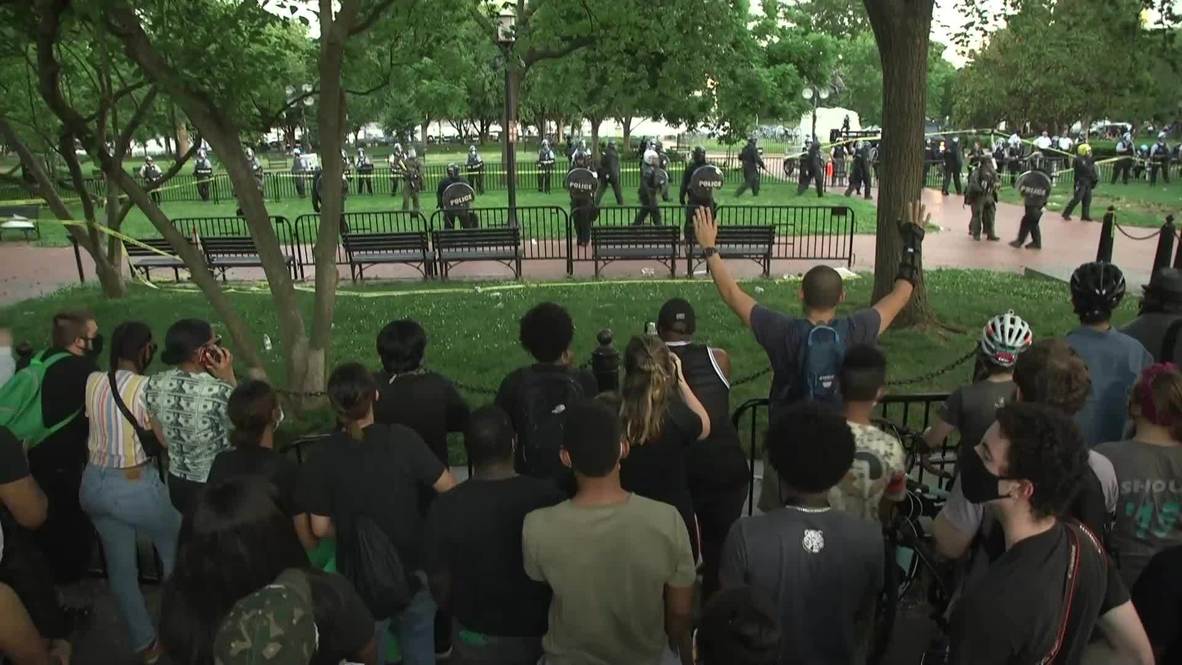 USA: 'Police brutality needs to come to end' - activists protest over Floyd killing in Washington DC