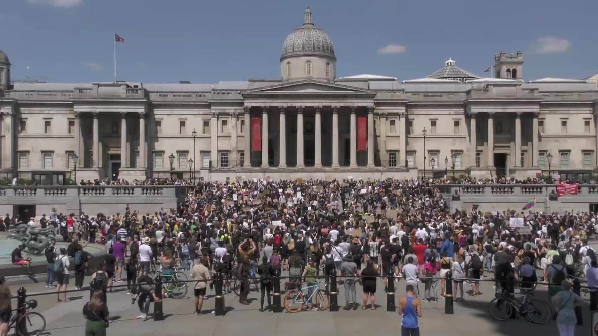Reino Unido: Miles de personas se unen en una protesta contra el racismo en Londres