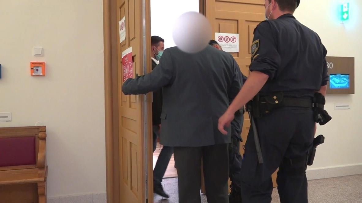 Austria: Court convicts former army colonel of spying for Russia but sets him free