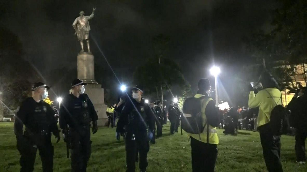 Australia: Police protect Captain Cook statue in BLM-related rally in Sydney