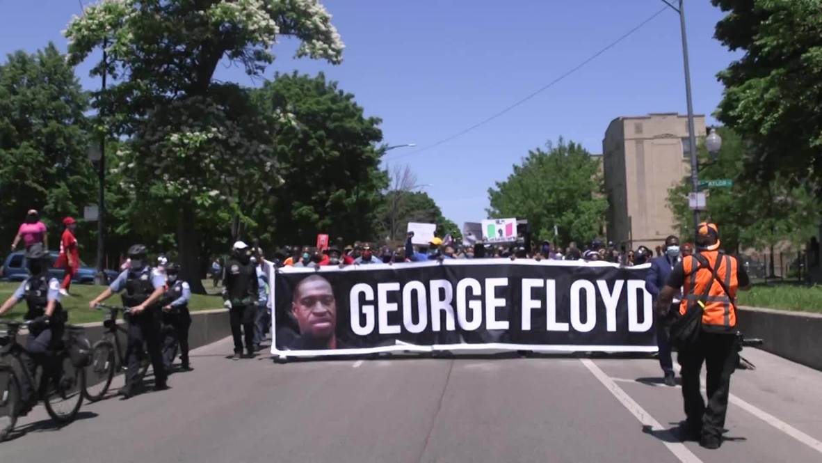 USA: Hundreds call for reforms at 'Spirit of King' march in Chicago
