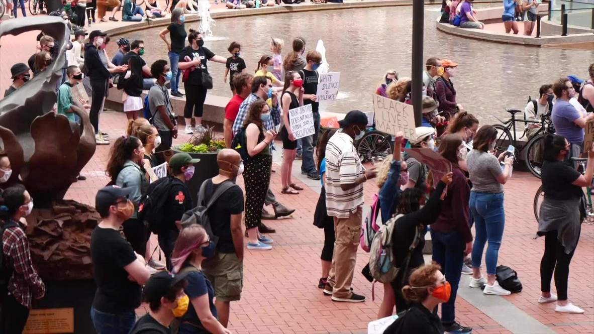USA: Hundreds take part in 'International Solidarity' protest in Minneapolis