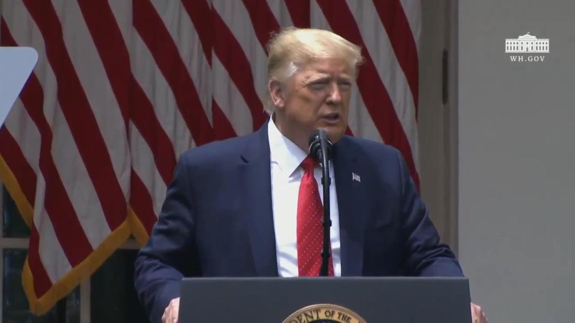 EE.UU.: Trump firma orden ejecutiva que establece procedimientos policiales más seguros