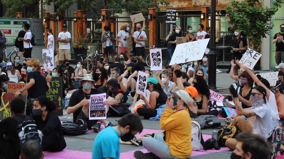Canada: 'No justice, no peace' sit-in held in front of Toronto police headquarters