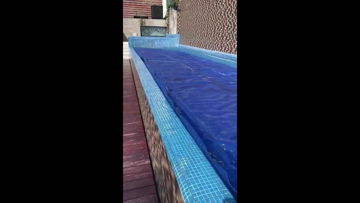 Mexico: 7.5 magnitude earthquake shakes Mexico City pool