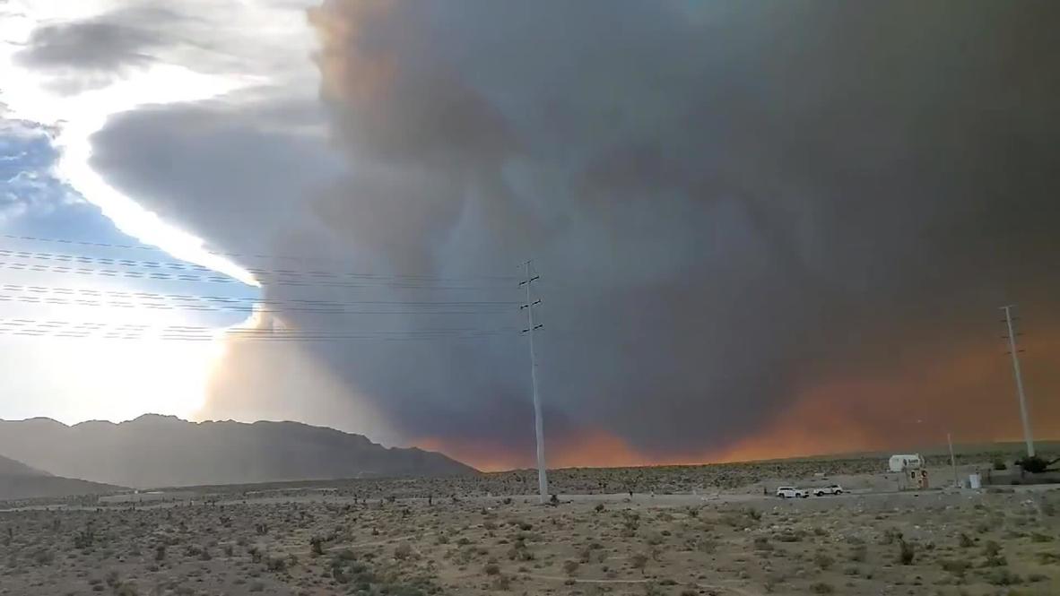EE.UU.: El fuego de Mount Charleston cubre Las Vegas de humo *TIMELAPSE*