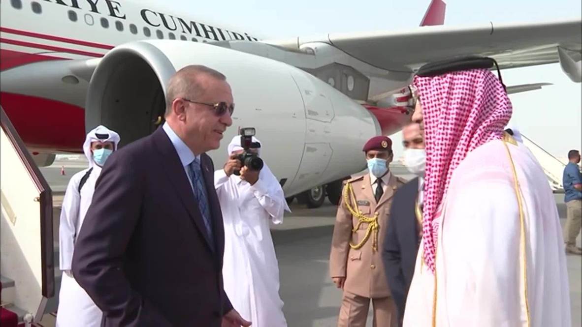 قطر: أردوغان يصل الدوحة للقاء أمير البلاد