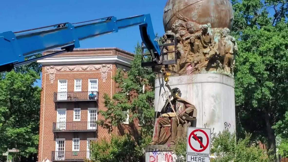 EE.UU.: Estatua del oficial confederado Matthew Maury es retirada en Richmond