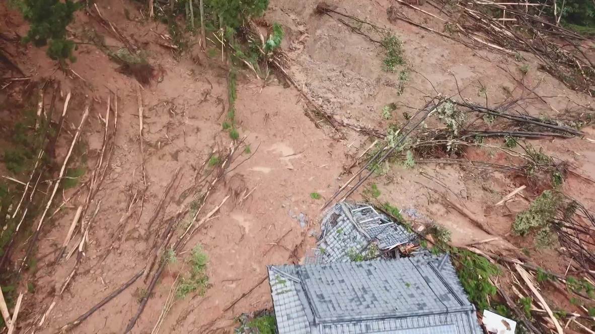 Japón: Imágenes de dron muestran los daños tras el deslizamiento de tierra en Ashikita