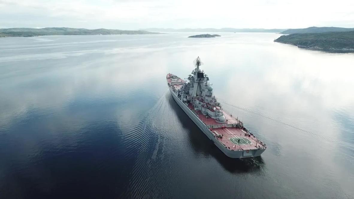 Россия: В Баренцевом море проходит сбор-поход Северного флота