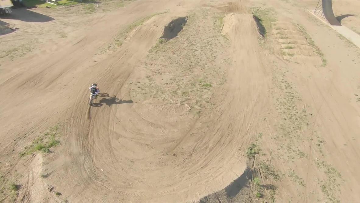 ¡Rápido y furioso! Niño estadounidense de seis años ya es todo un gigante del motocross