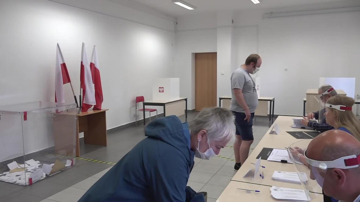 Poland: Polls open in second round Polish presidential election