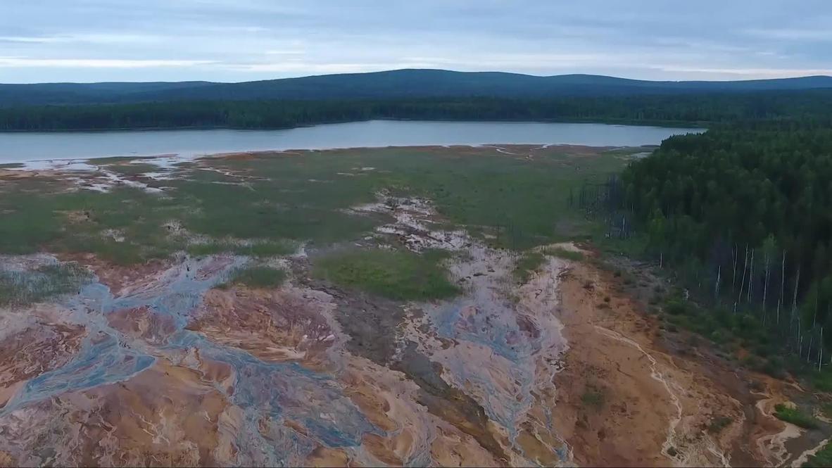 Russia: Prosecutors open pollution probe after streams in Urals run orange