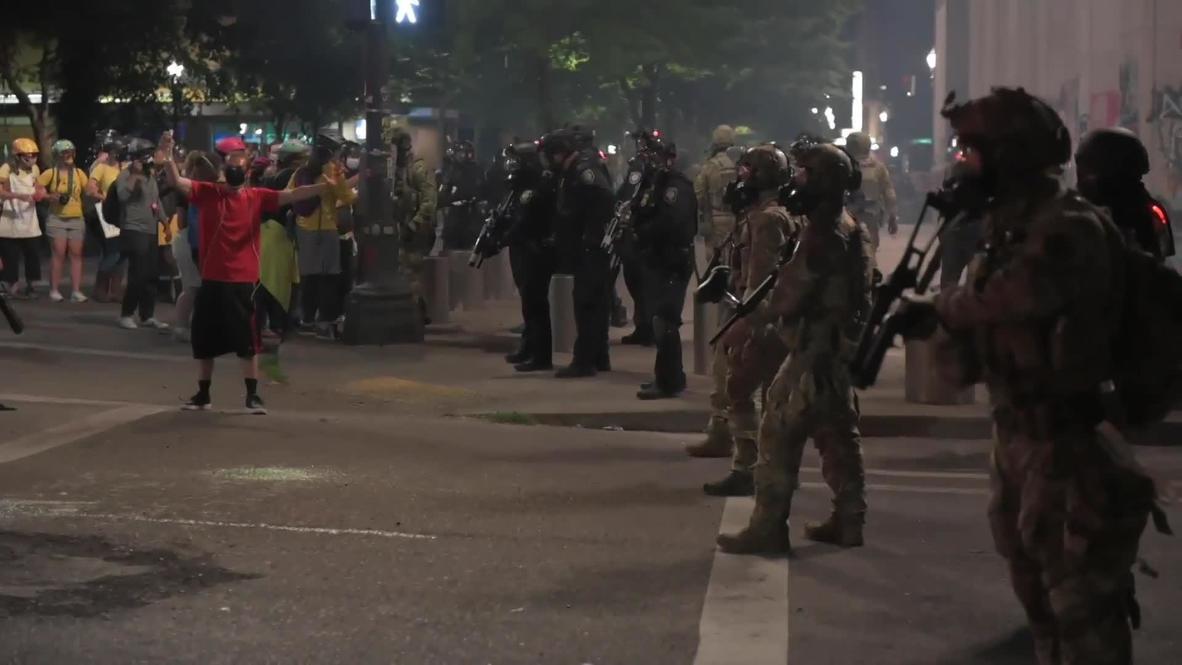 USA: Federal forces use tear gas, rubber bullets on Portland protesters during clashes
