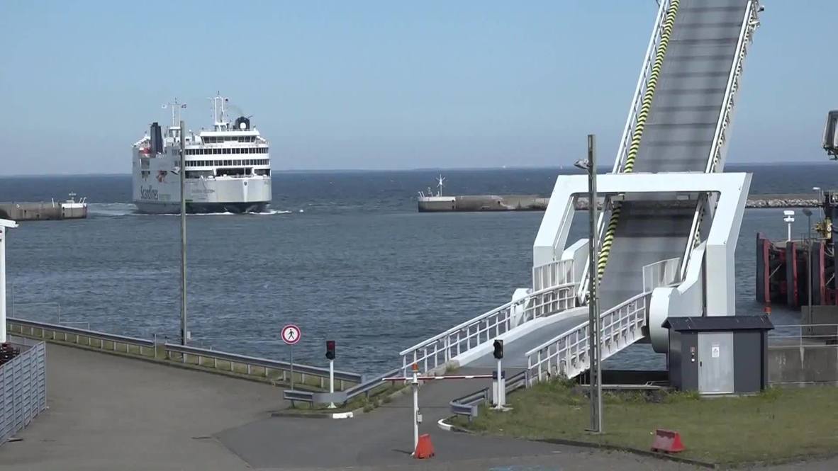 Germany: Mobile station offers free coronavirus tests for travellers from Scandinavia at Fehmarn island
