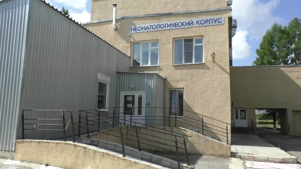 Пусть мама напишет. Кемеровские медсестры читают младенцам в реанимации письма от родителей