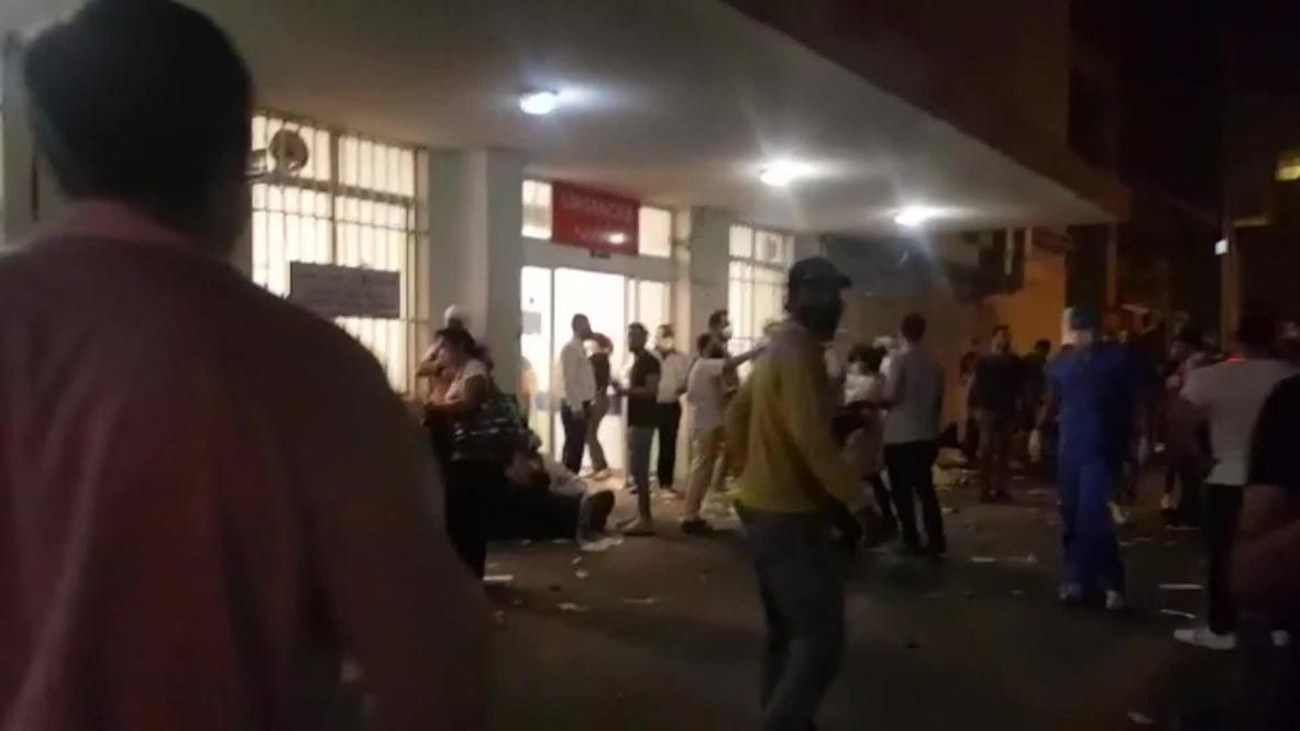 لبنان: نقل عشرات الجرحى إلى المستشفيات عقب انفجار ميناء بيروت *محتوى من جهة شريكة*